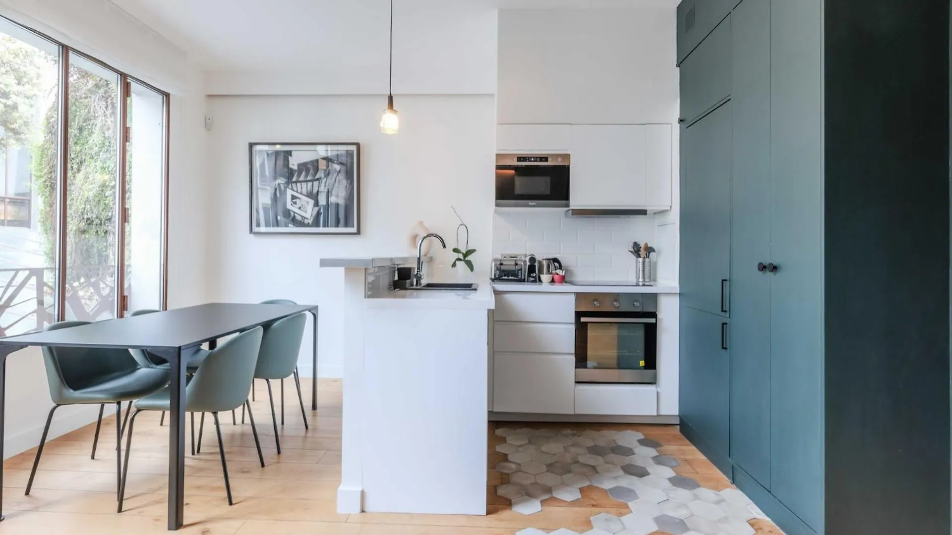 Apartment Newly Renovated Loft Bastille Paris