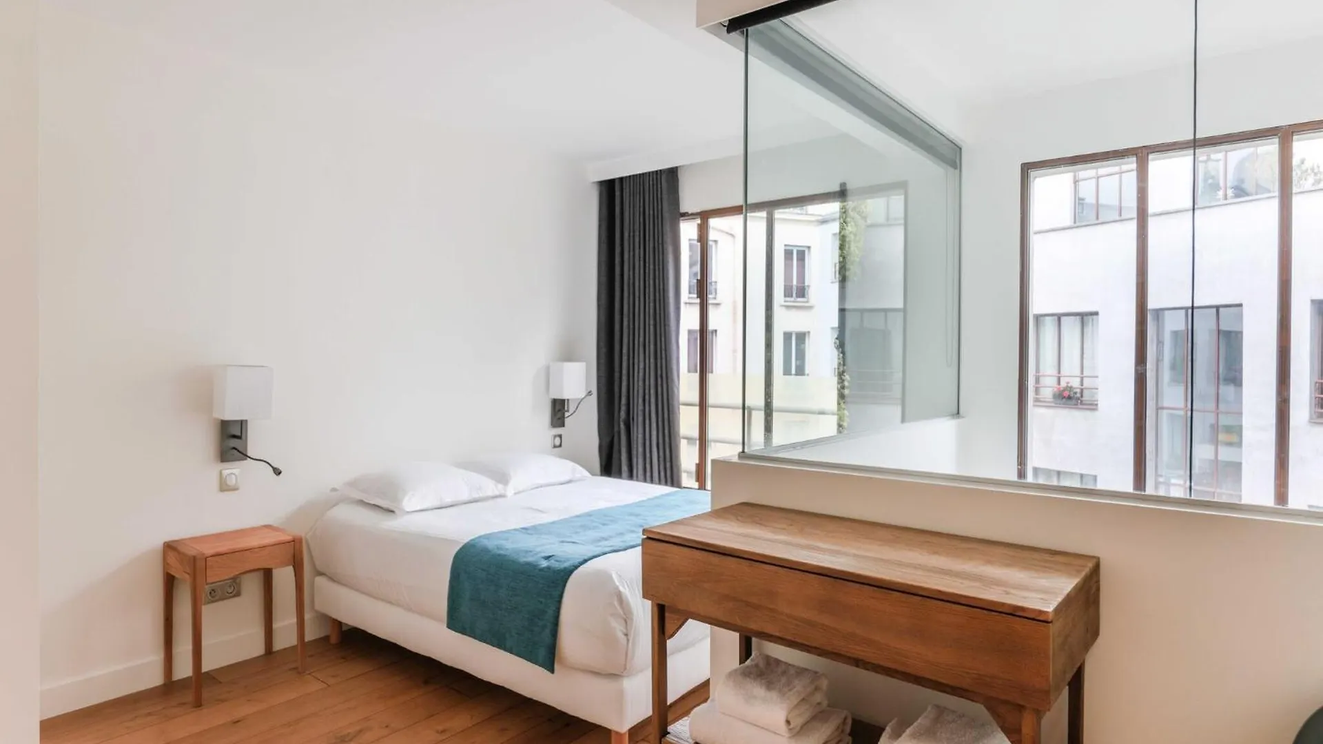 Apartment Newly Renovated Loft Bastille Paris