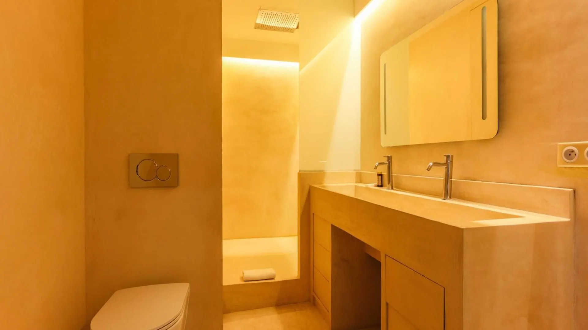 Newly Renovated Loft Bastille Paris Apartment